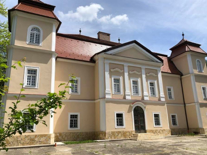 Fáy-kastély, Hungary