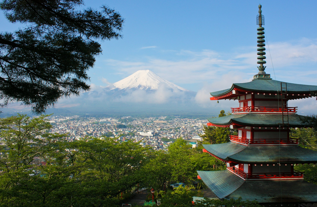 7 Best Things to Do in Japan on a Budget - Fabplaces.com
