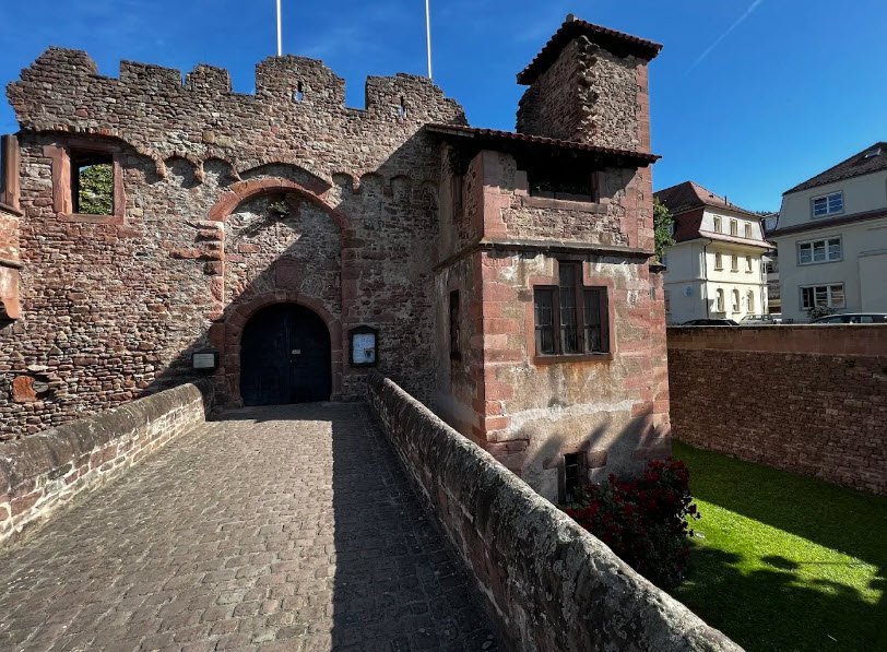 Handschuhsheim, Tiefburg, Germany