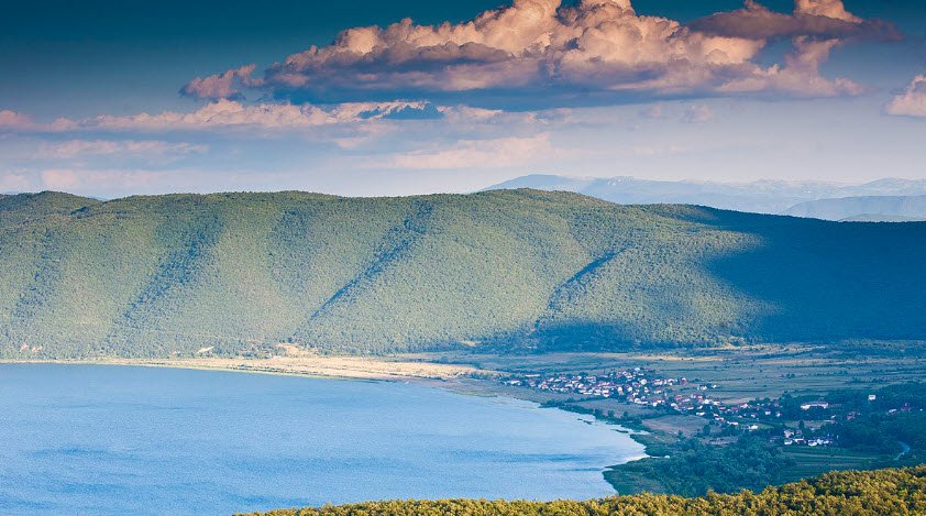 Stenche, Poland, North Macedonia