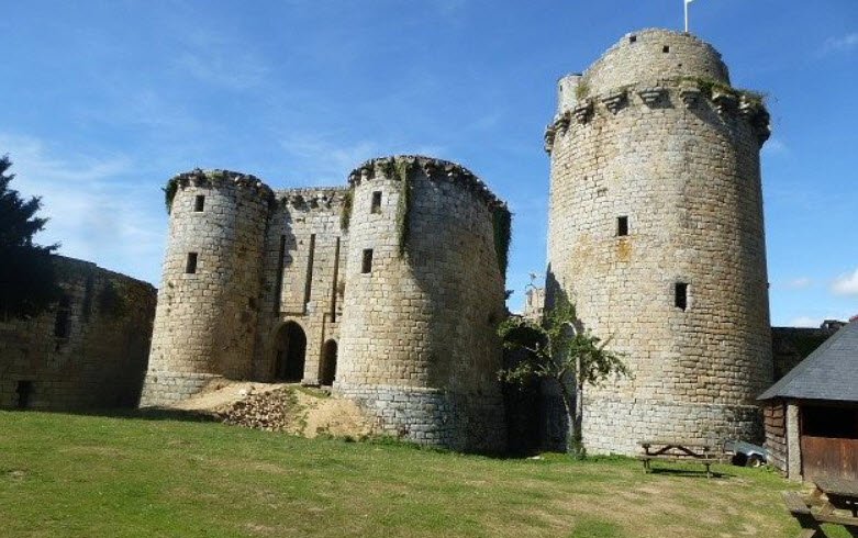 Tonquédec, France
