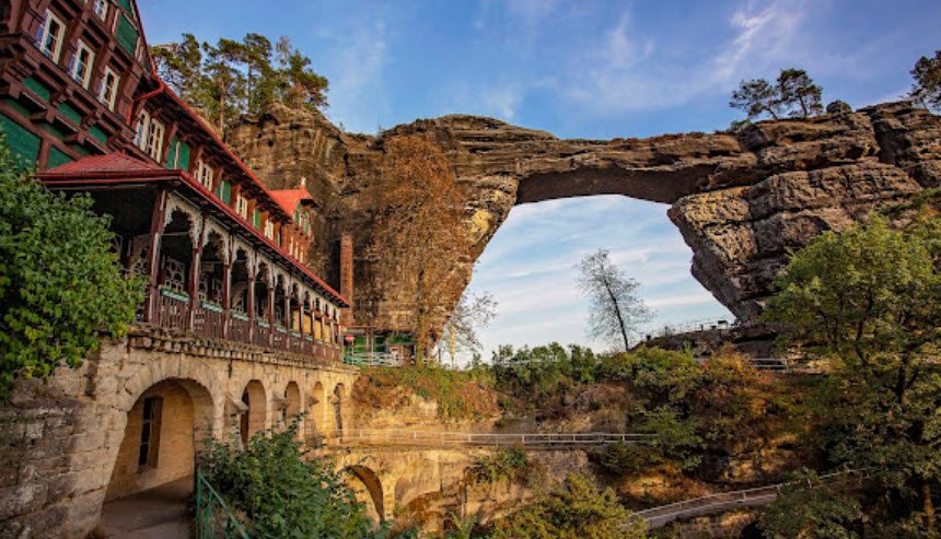 Winterstein (Hinteres Raubschloss), Germany