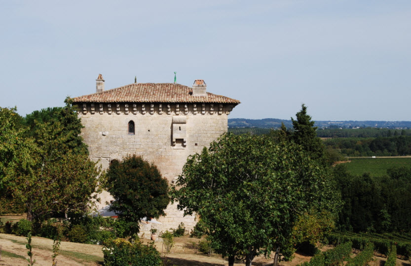 Moulon, France