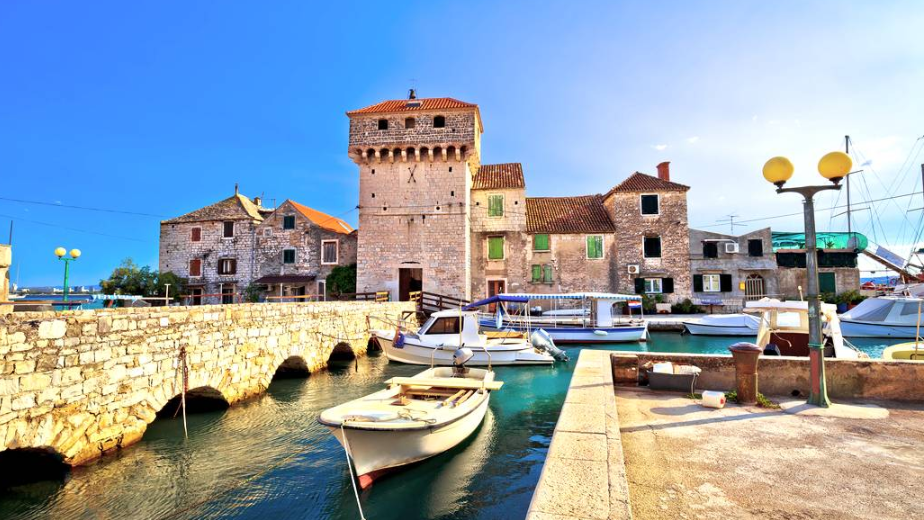 Kaštilac, Croatia