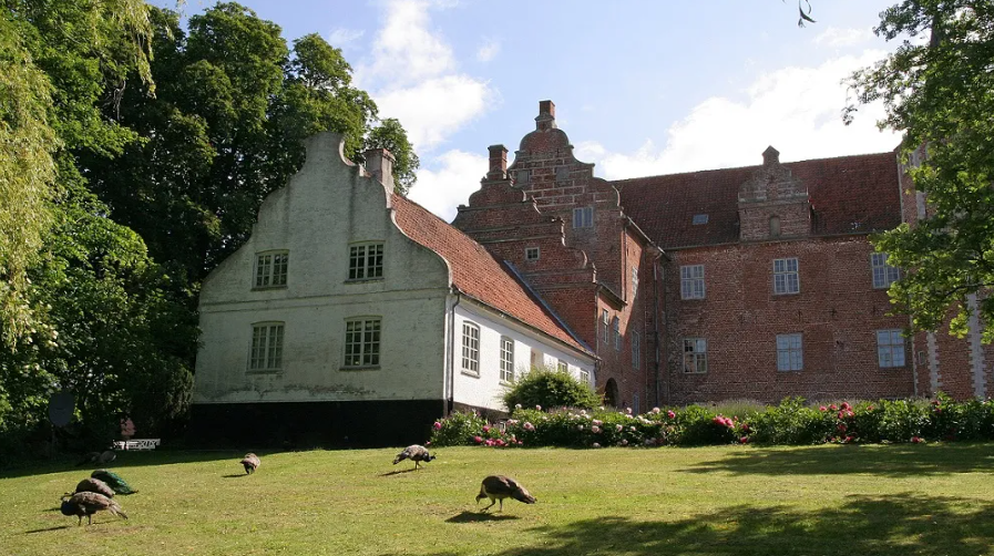 Harridslevgaard Slot, Denmark