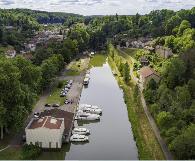 Fontenoy-le-Château, Vosges Department in Grand Est, France