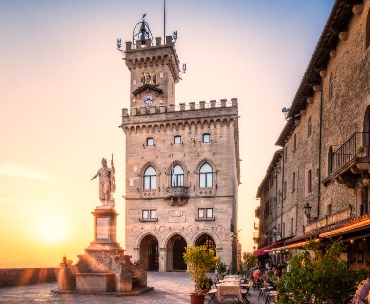 Palazzo Pubblico (Public Palace), Piazza della Libertà, San Marino City, San Marino