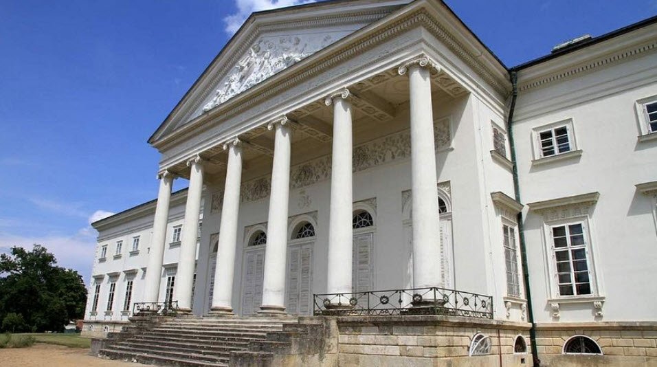 Kačina, Svatý Mikuláš, Czechia, Czech Republic (Czechia)