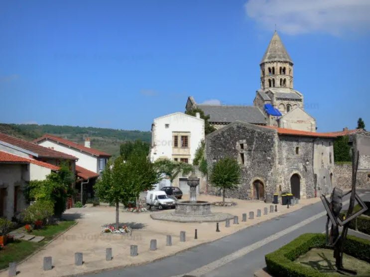 Saint-Saturnin, Puy-de-Dôme, France