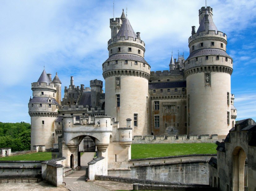 Pierrefonds, Hauts-de-France, France