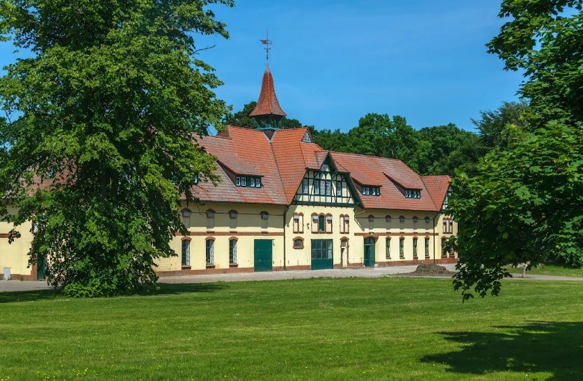 Gut Warleberg Obstbau, Germany