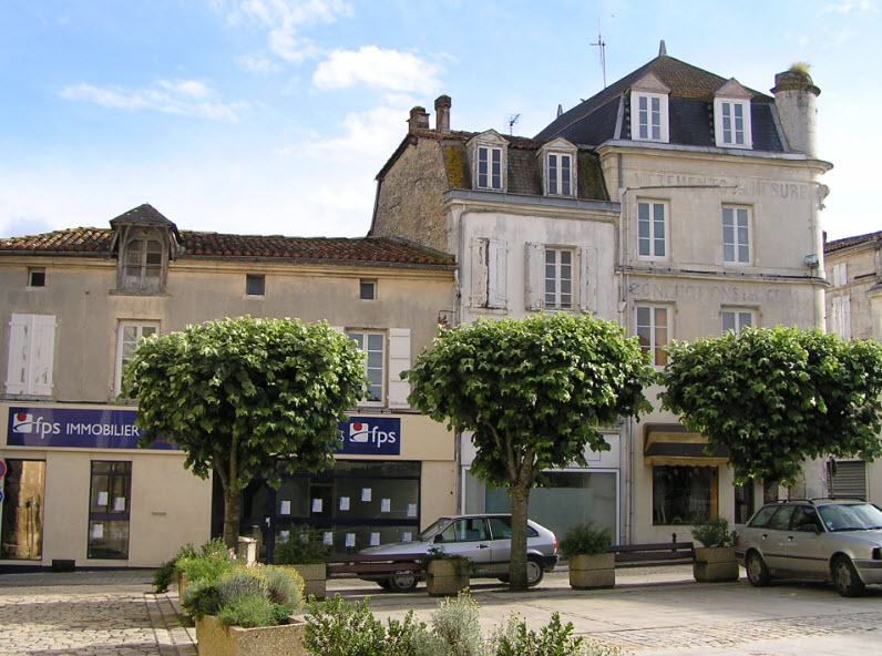 Barbezieux-Saint-Hilaire, France