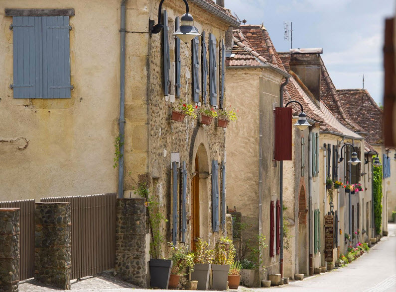 Morlanne, France
