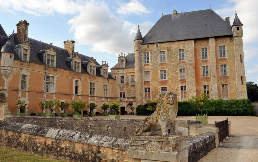 Touffou, France