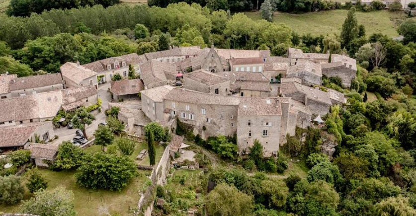 Broué, France