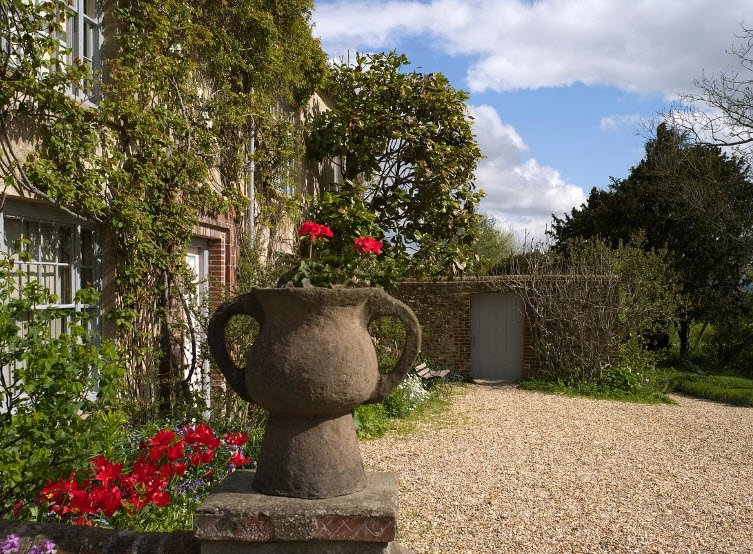 Charleston, United Kingdom