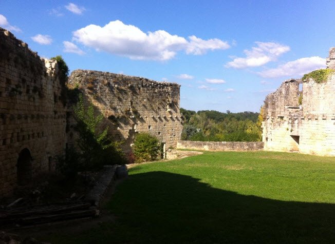 Rauzan, France, France