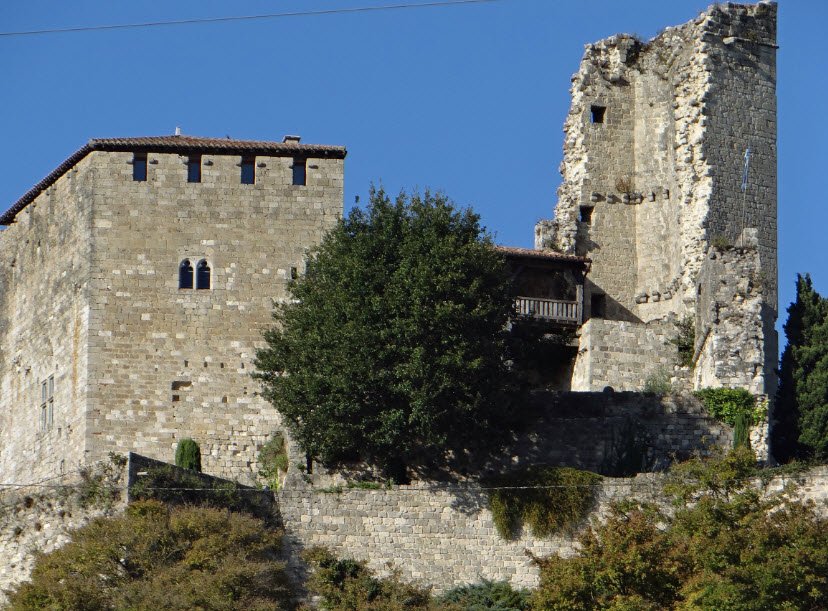 Madaillan, France, France