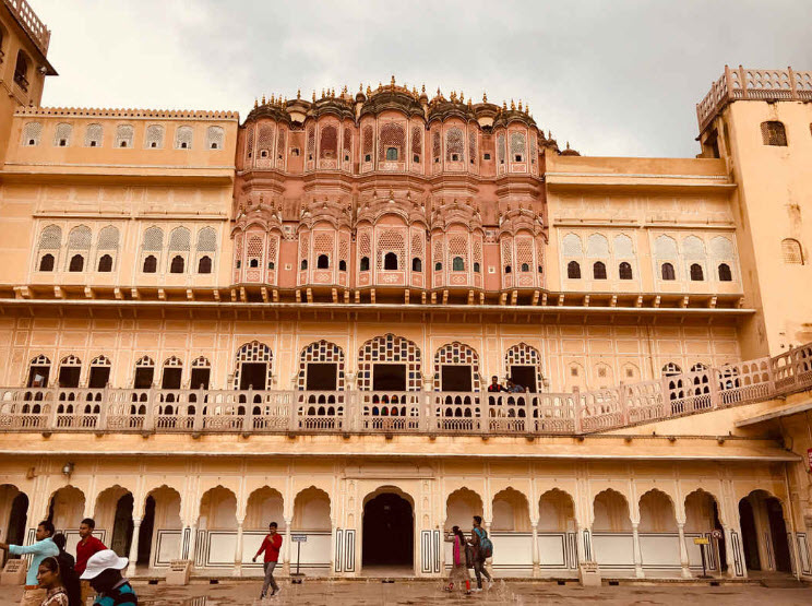 Lambiya, India
