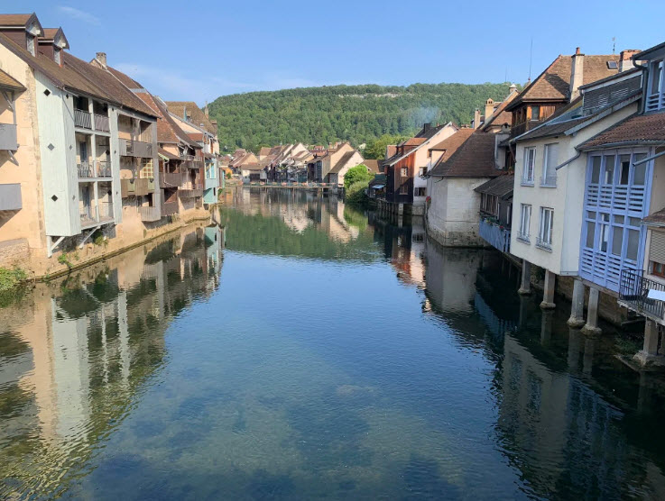 Charbonnières, France