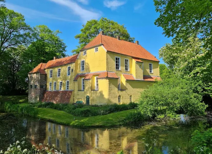 Manningaburg, Krummhörn, Germany, Germany