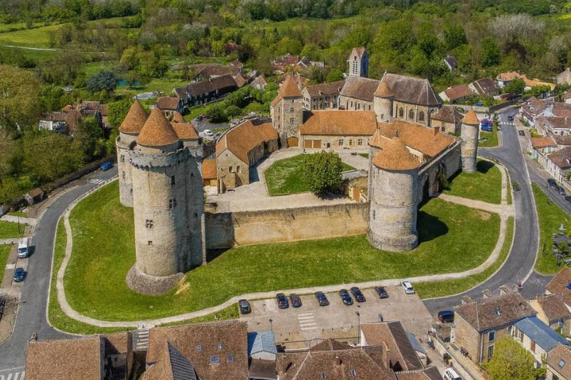 Blandy, France