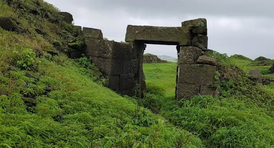 Manikgad, Gherakilla Manikgad, Maharashtra, India