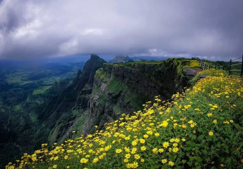 Harishchandragad, India