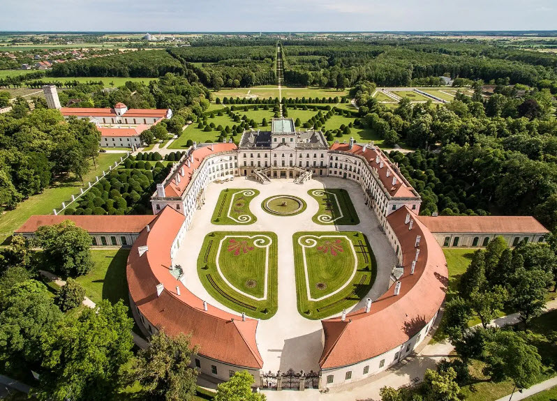 ESTERHÁZY-KASTÉLY, Hungary