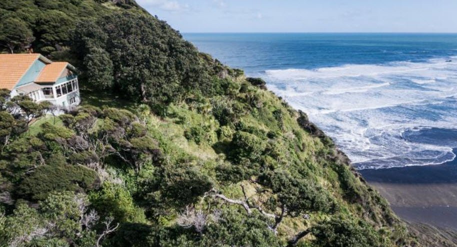 Anawhata , , New Zealand