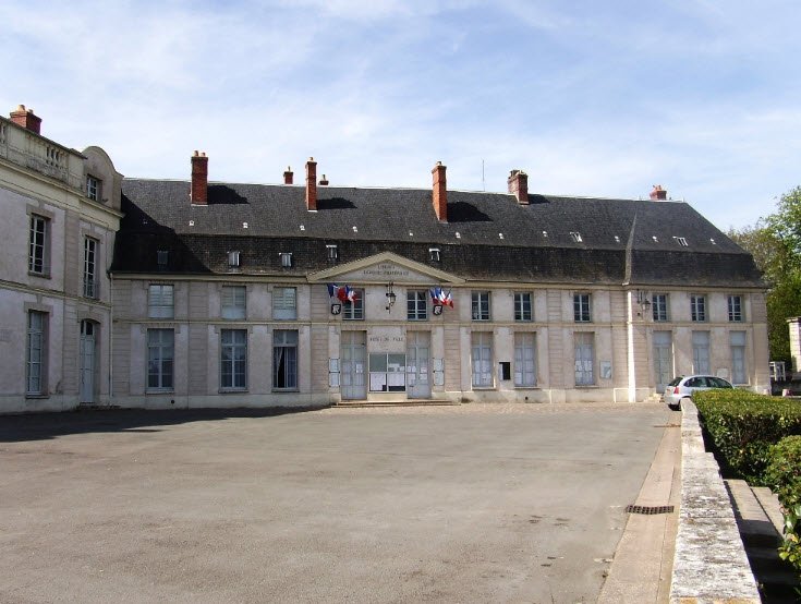 Dourdan, France, France