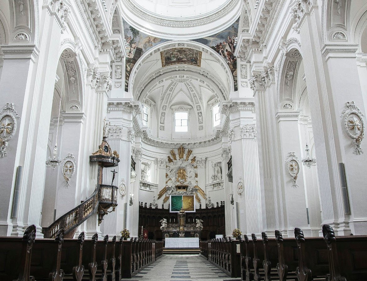 Explore Church - Fabplaces.com