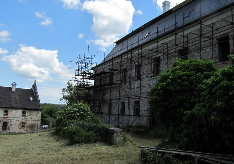 Bratronice (zámek), Czech Republic (Czechia)