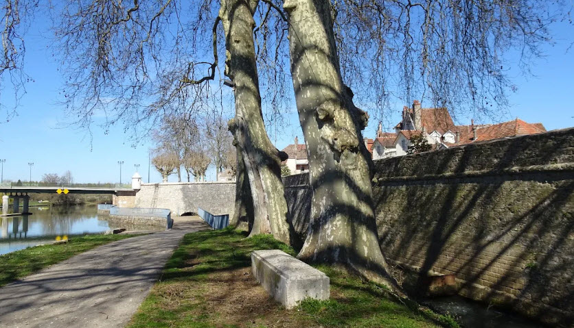 Auxonne, France