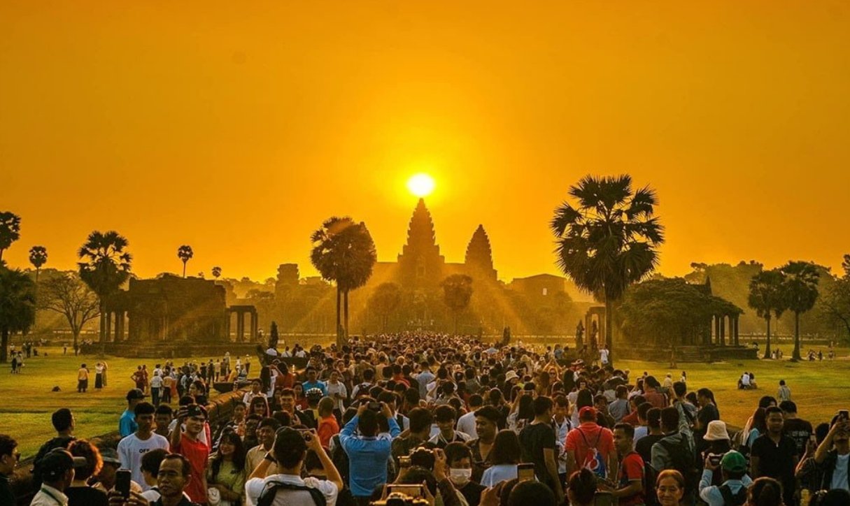 Cambodia Welcomes Over 70,000 Foreign Tourists for Khmer New Year