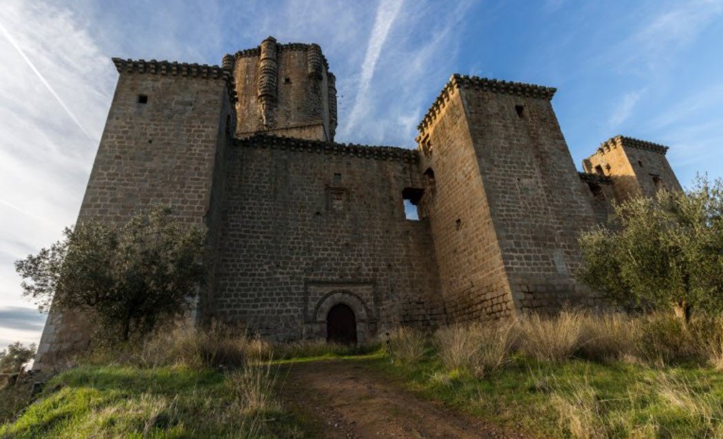 Castillo-Albaráñez, Spain