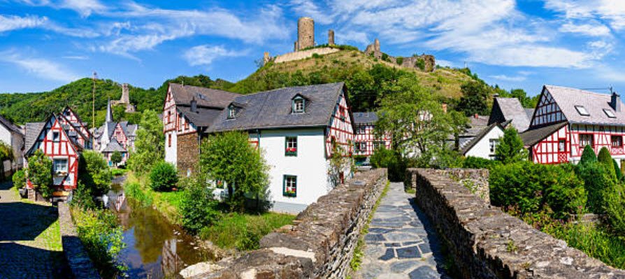 Philippsburg, Monreal, Germany