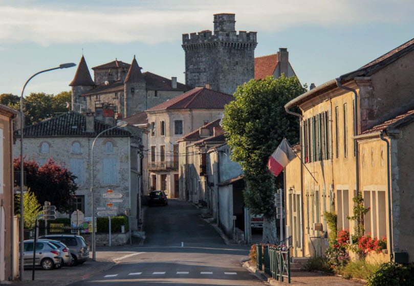 Xaintrailles, France, France