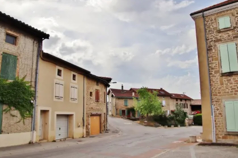 Ratières, France