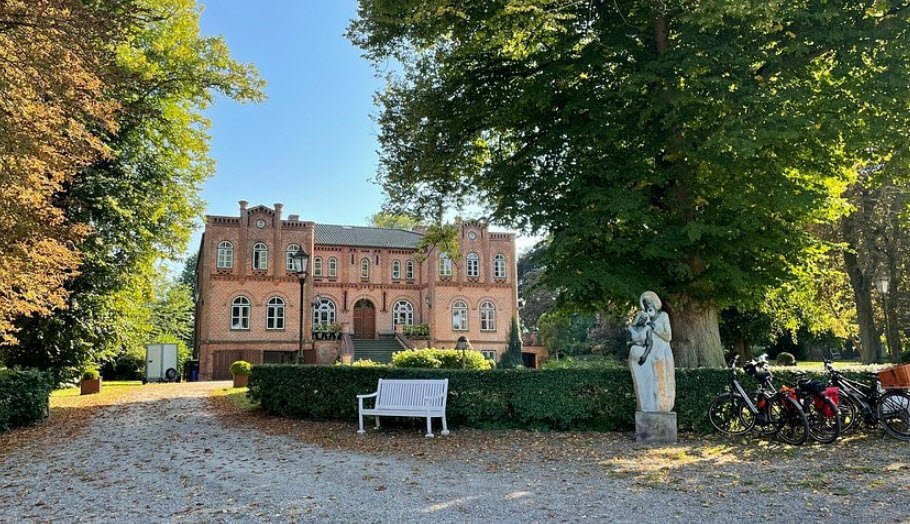 Gutsverwaltung, Heringsdorf, Schleswig-Holstein, Germany, Germany