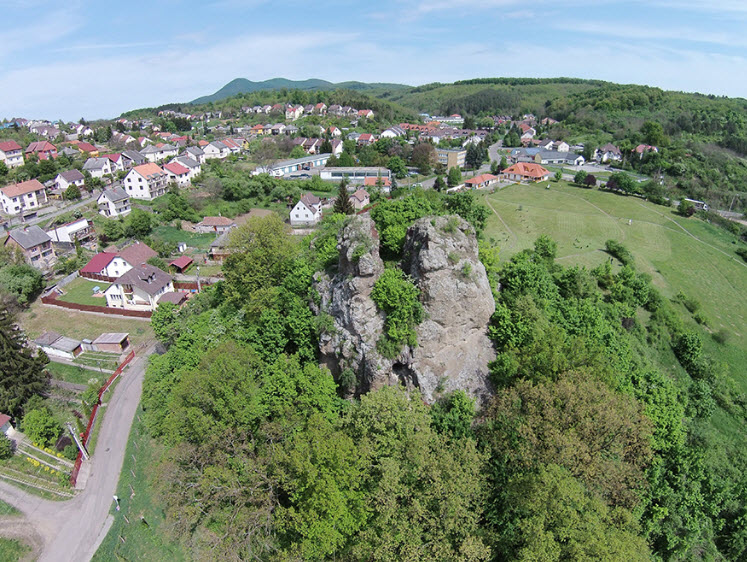Baglyaskő, Hungary