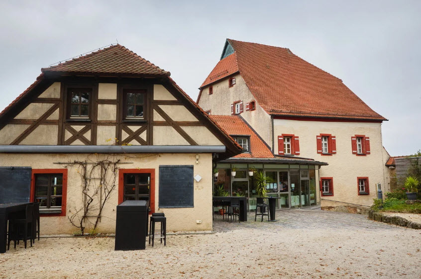 Burg, Grundmauern der Anlage in Hartenstein, Germany