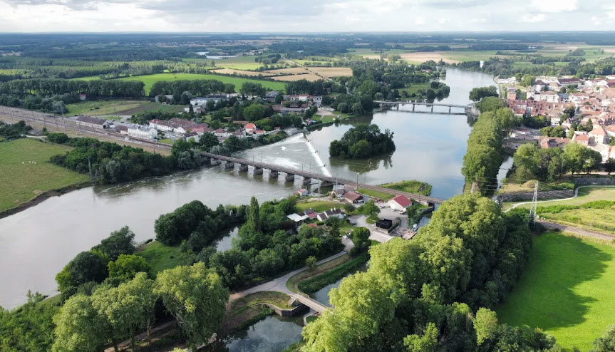 Auxonne, France