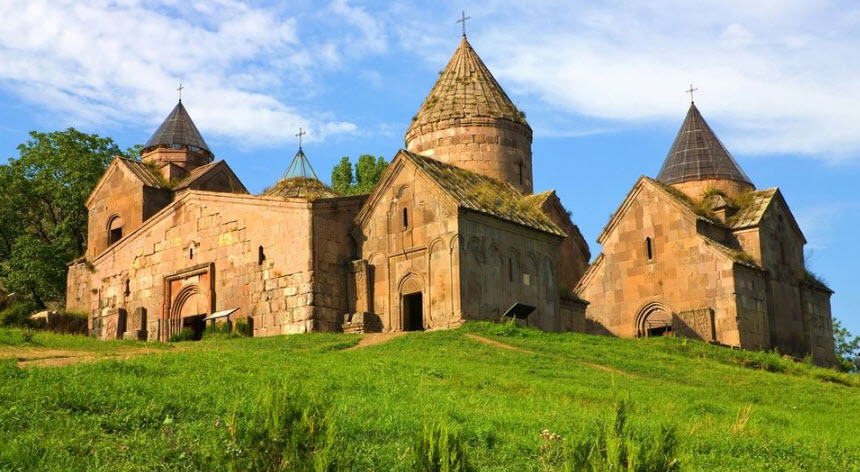 Artanish, Armenia