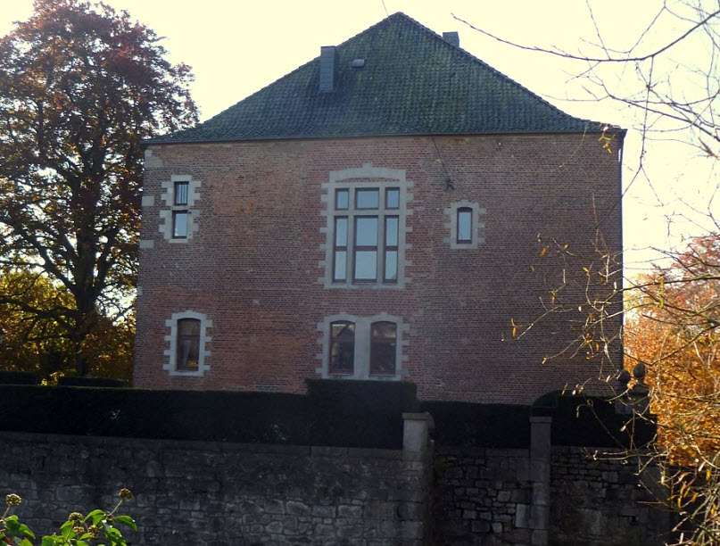 Waldenburghaus, Belgium