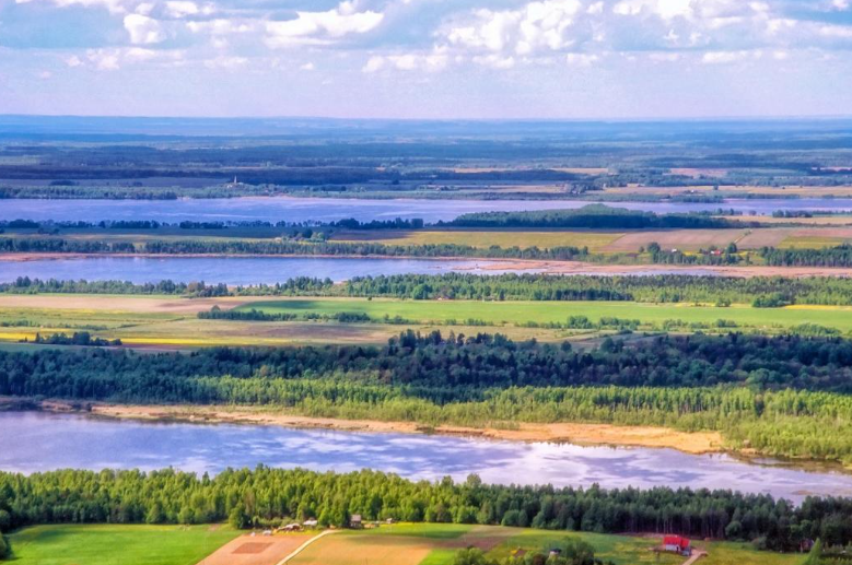 Vooremägi, Estonia