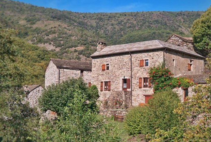 Ponteils-et-Brésis, France, France