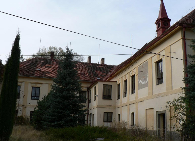 Bratronice (zámek), Czech Republic (Czechia)