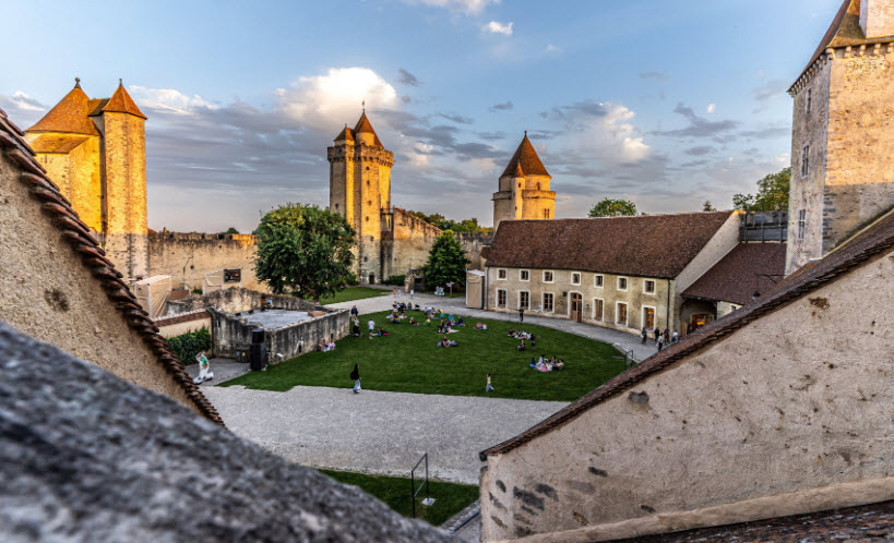 Blandy, France