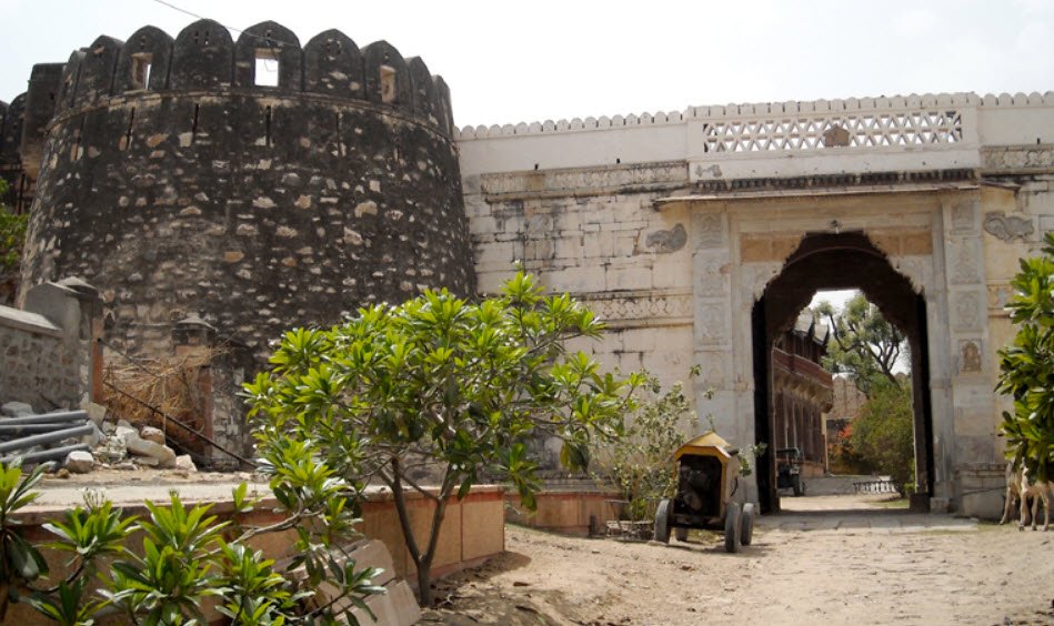 Auwa, India